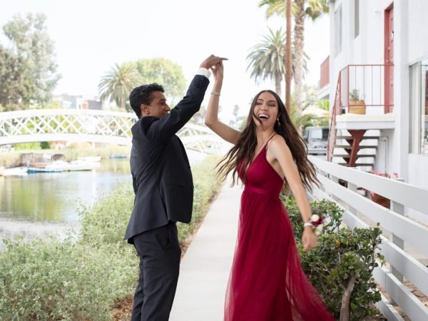 How to Create a Memorable Wedding Dance Routine
